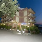 Kallithea Lägenhetshotell Loutra Aidhipsou