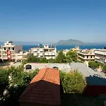Kallithea 2* Loutra Aidhipsou