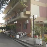 Lägenhetshotell Kallithea 2*