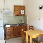 Kallithea Lägenhetshotell Loutra Aidhipsou