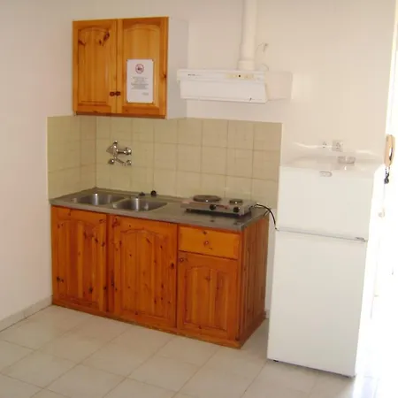 公寓式酒店 卡利西亚公寓式酒店 卢特拉艾季普苏