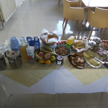 卡利西亚公寓式酒店