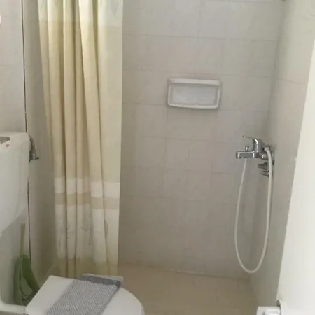 公寓式酒店 卡利西亚公寓式酒店 2*